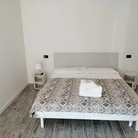 Elle Muradei 33 * Trento